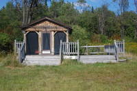 dsc_1668.jpg We made it out to Peru.  Here's the cabana by the pond.