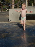 dsc_8094.jpg Look what I see, a fountain!!!!