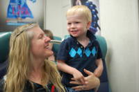 dsc_8622.jpg Taking the train to the airport.