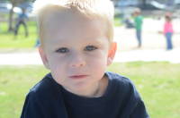 dsc_5425.jpg Playing around in Balboa Park, waiting for the museums to open.